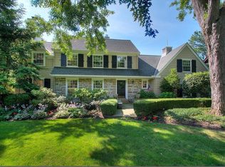10300 Lake Shore Blvd, Bratenahl, OH