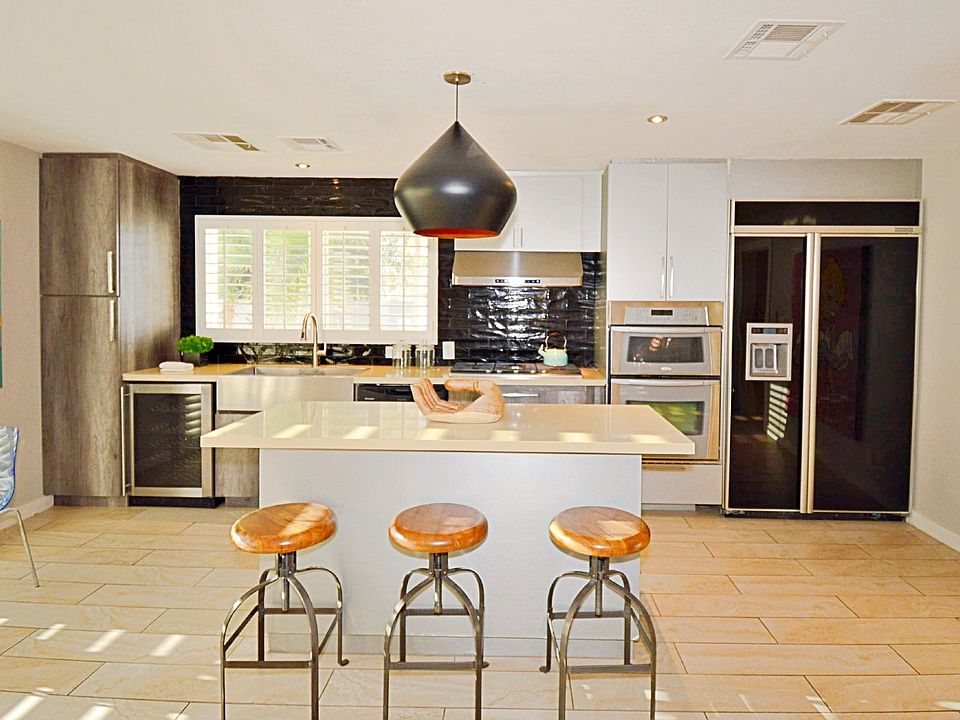 1st image of 38720 Elna Way #0