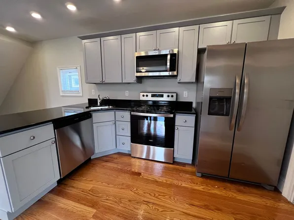 30 Codding Ave #3, Medford, MA 02155