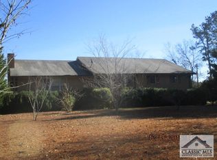 818 Willis Glenn Rd, Hull, GA 30646