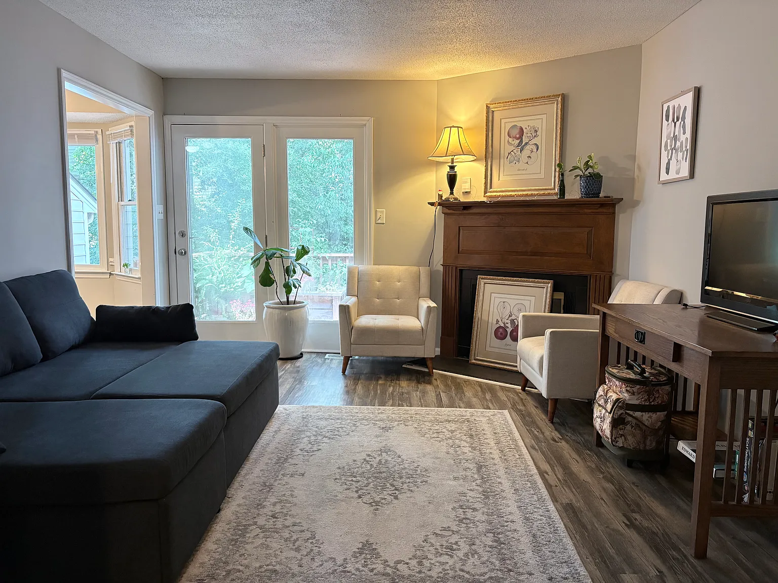 2 bed, 1233 sqft, $1,395 — Photo 2