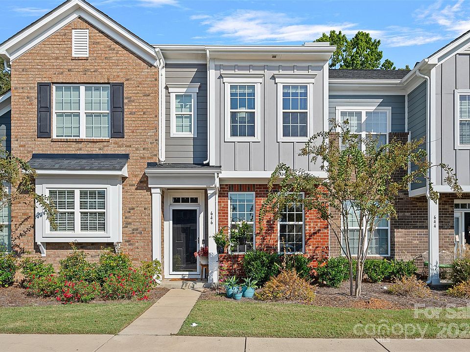 1st image of 646 Sweet Bonnie Ln