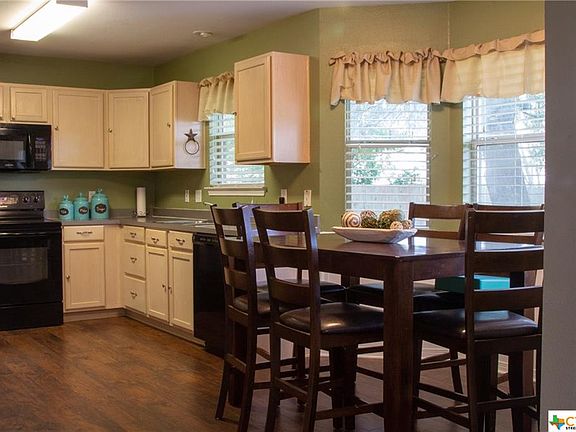 5th image of 2708 Greenbriar Ct