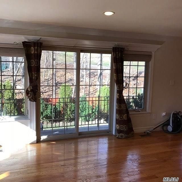 1st image of 26460 73rd Ave