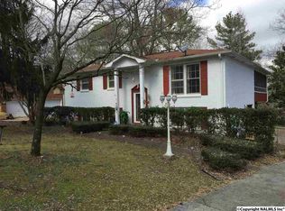 2802 Brett Rd NW, Huntsville, AL 35810