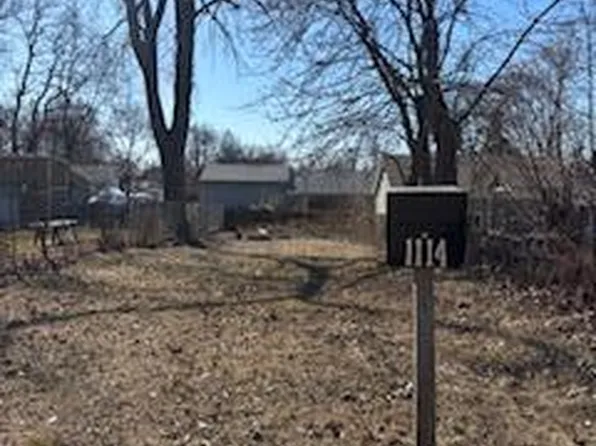 1114 167th St, Hammond, IN 46324