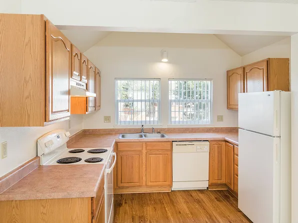 Chestnut Glen Townhomes