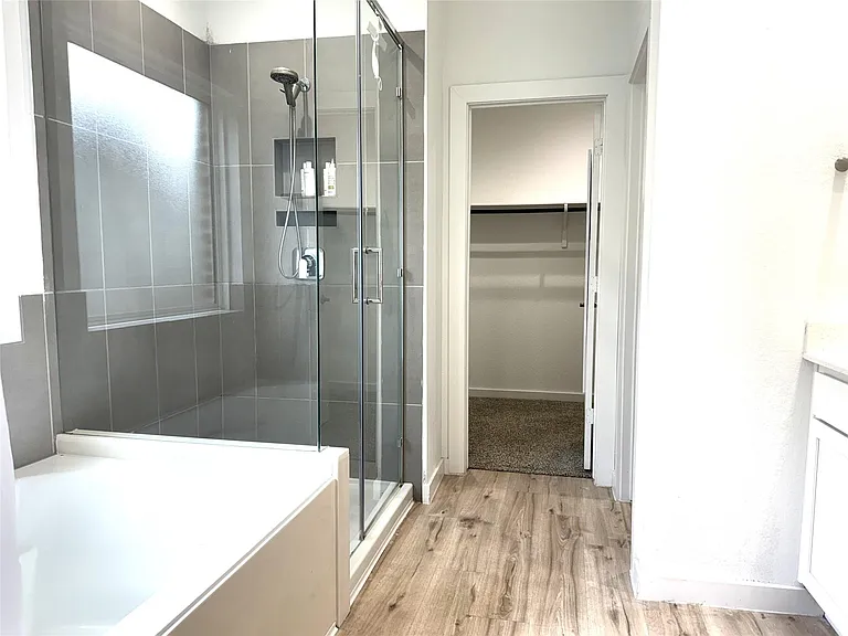 22603 Petrizzi Ln — Photo 18