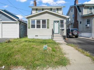 42 Quabeck Ave, Irvington, NJ 07111