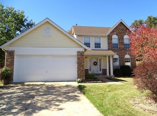 455 Autumn Peak Dr, Fenton, MO