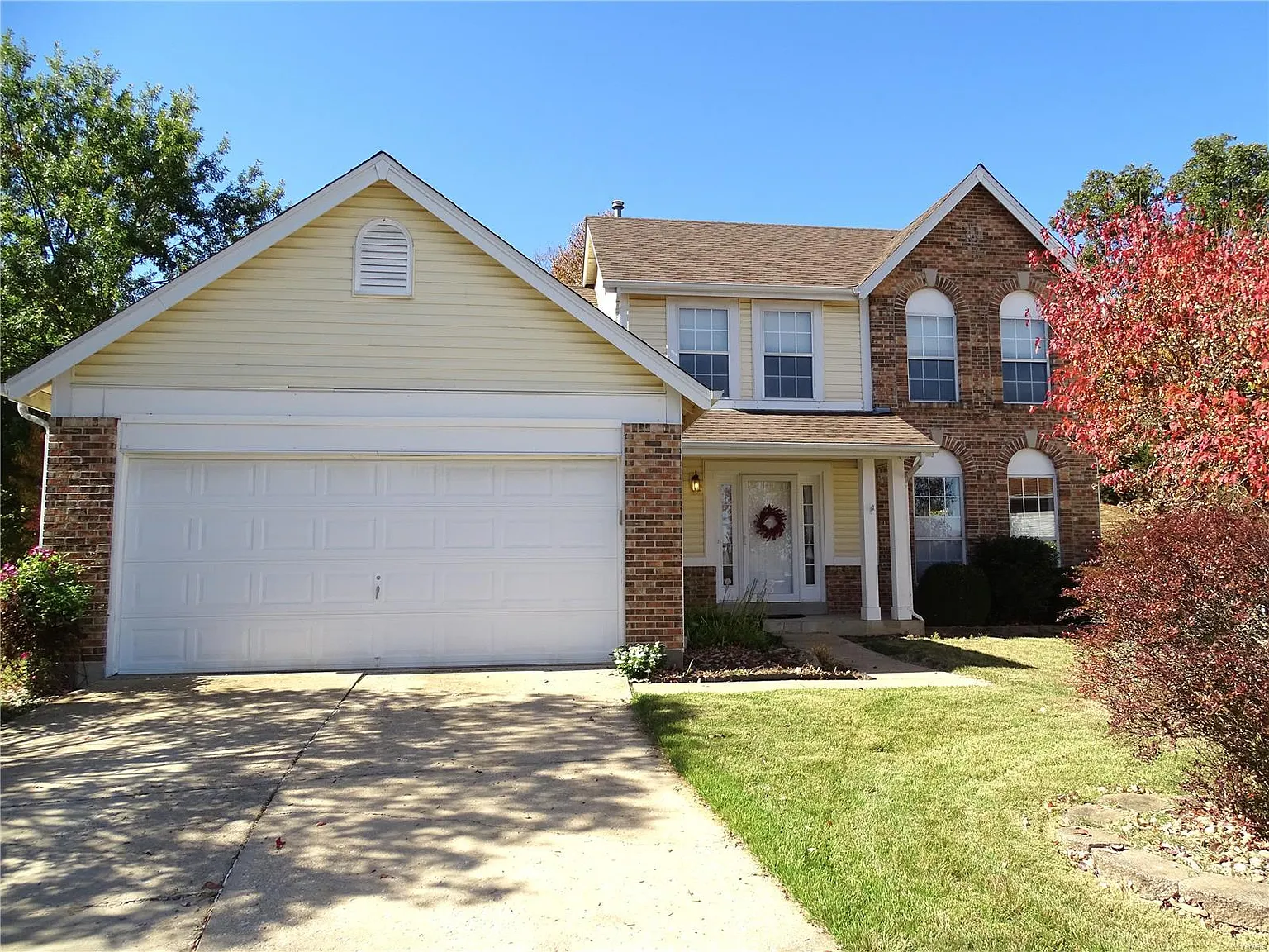 455 Autumn Peak Dr photo 1