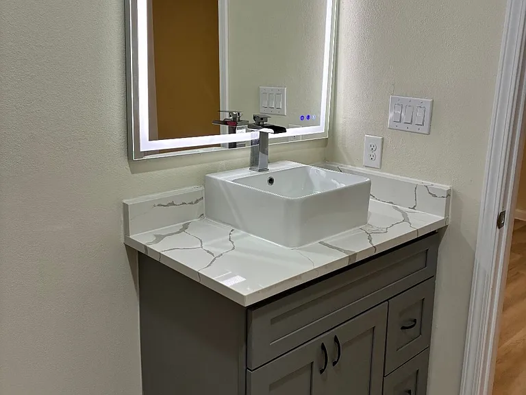 355 N 18th St #2104 — Photo 15