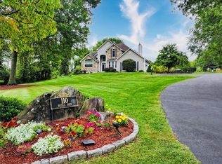 110 Bridle Path Ln, Salisbury Mills, NY 12577