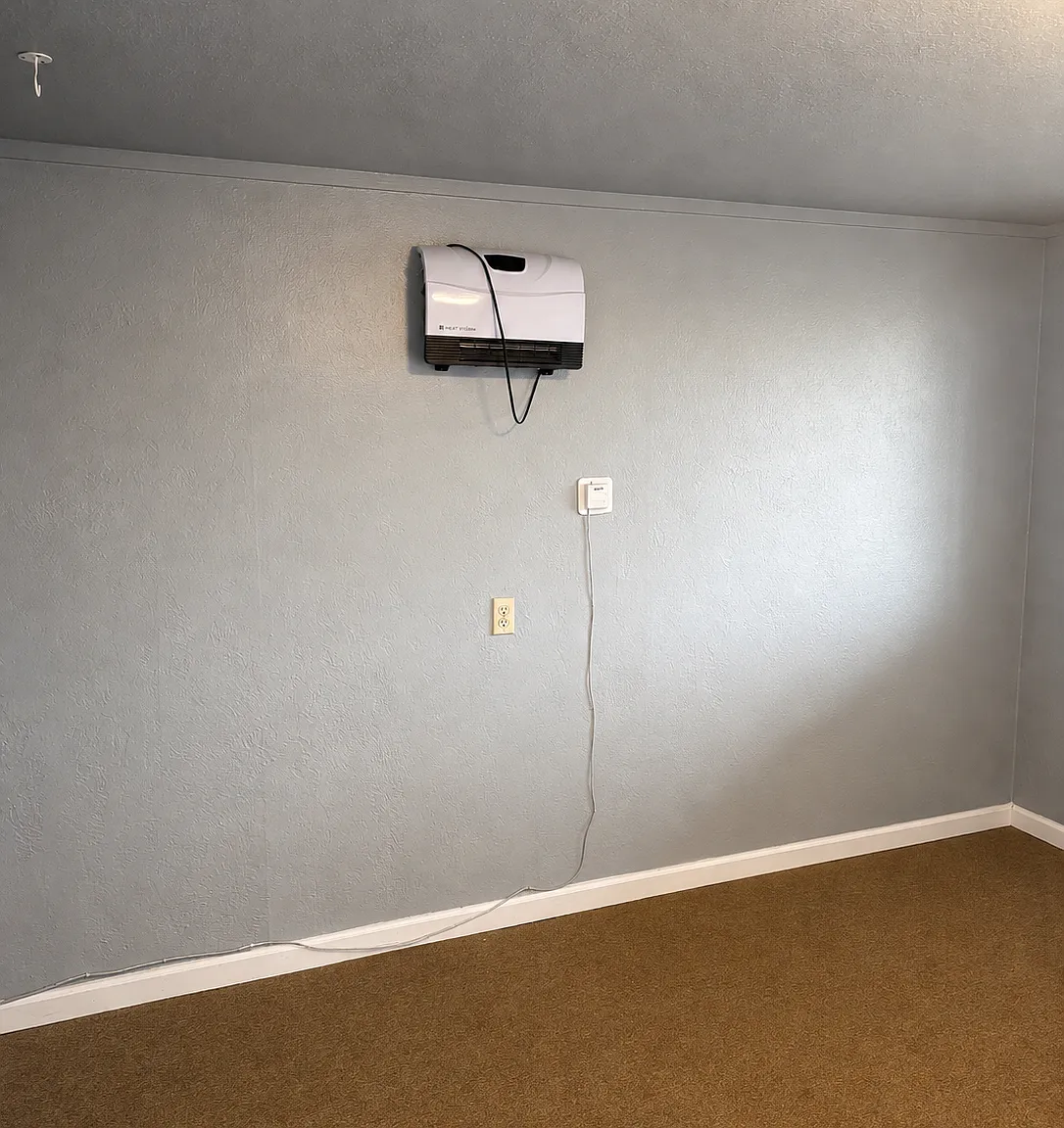 Studio, 225 sqft, $995 — Photo 4