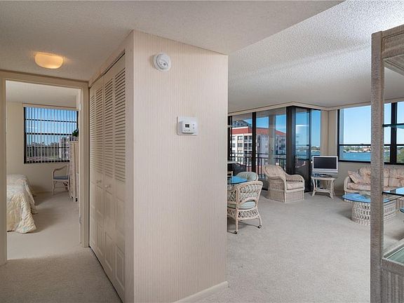 4th image of 6177 Sun Blvd APT 506