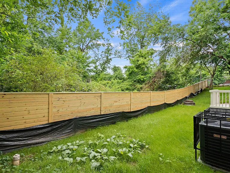636 Francis Pl NW #A — Photo 12