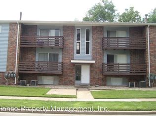 363 N 14th St APT 08, Manhattan, KS 66502