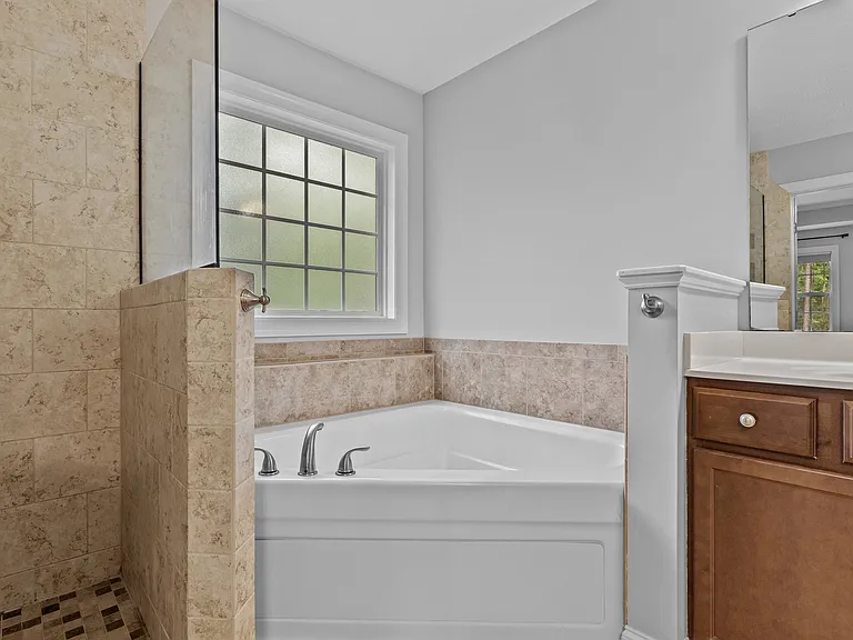 768 Riverbirch Dr — Photo 29