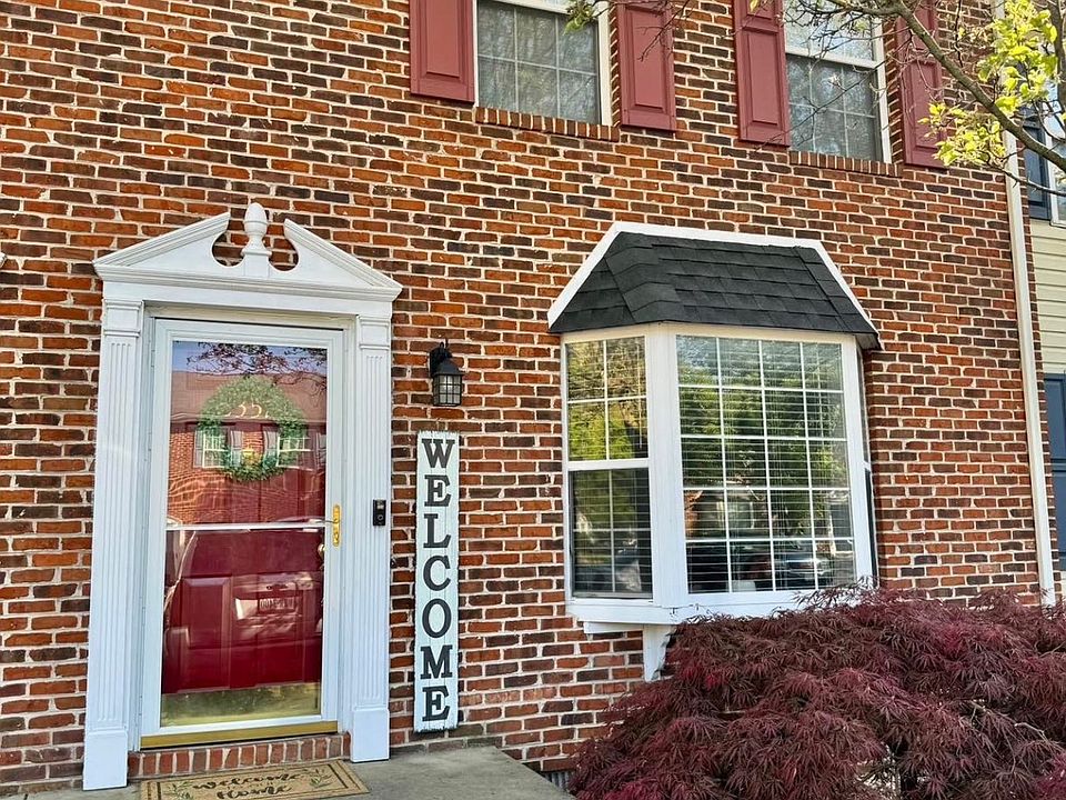 1st image of 2352 Breckenridge Ct