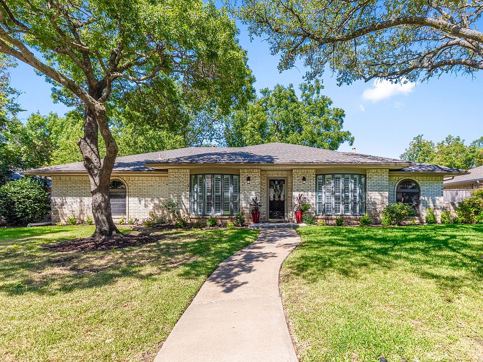 1st image of 2905 Roundrock Trl
