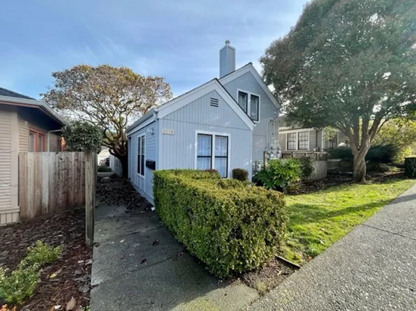 1574 G ST, 1574 G St #A, Arcata, CA 95521