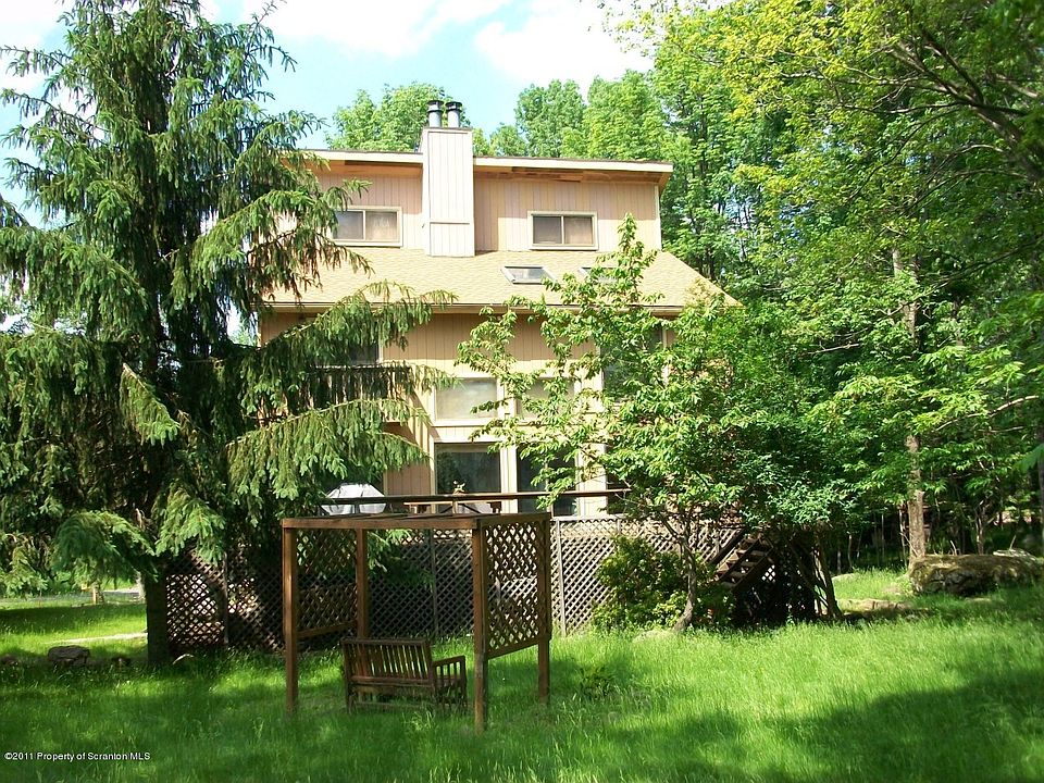 1st image of 969 Briar Ln