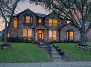4509 Scenic Dr, Rowlett, TX 75088