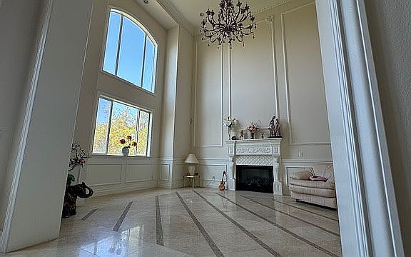 4th image of 3218 Los Alamos Dr