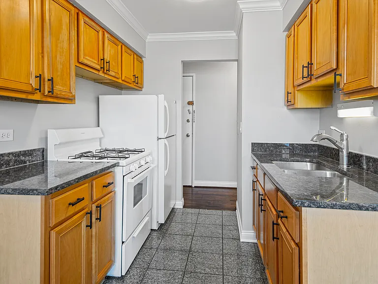 1060 W Hollywood Ave #514 — Photo 3