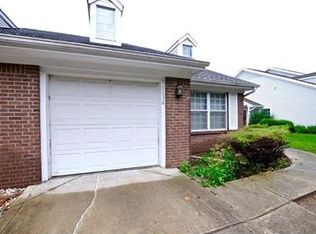 1136 Viburnum Dr, Indianapolis, IN 46260