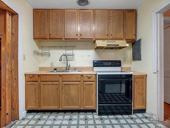 5th image of 209 N Dellview Dr