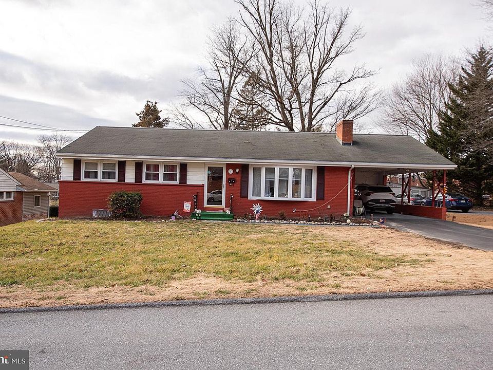 1st image of 408 Fairway Dr