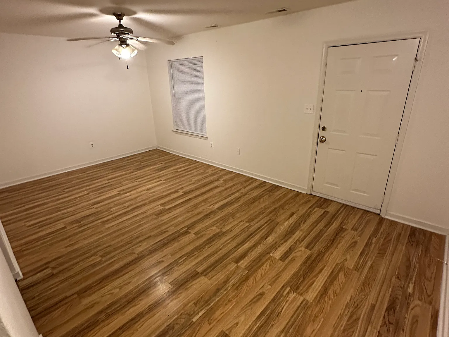 2 bed, 780 sqft, $1,425 — Photo 4