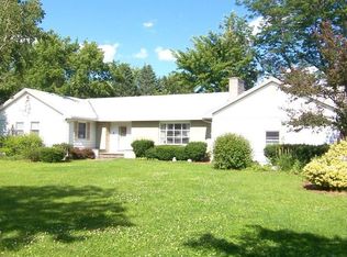 9159 Shepard Rd, Batavia, NY 14020