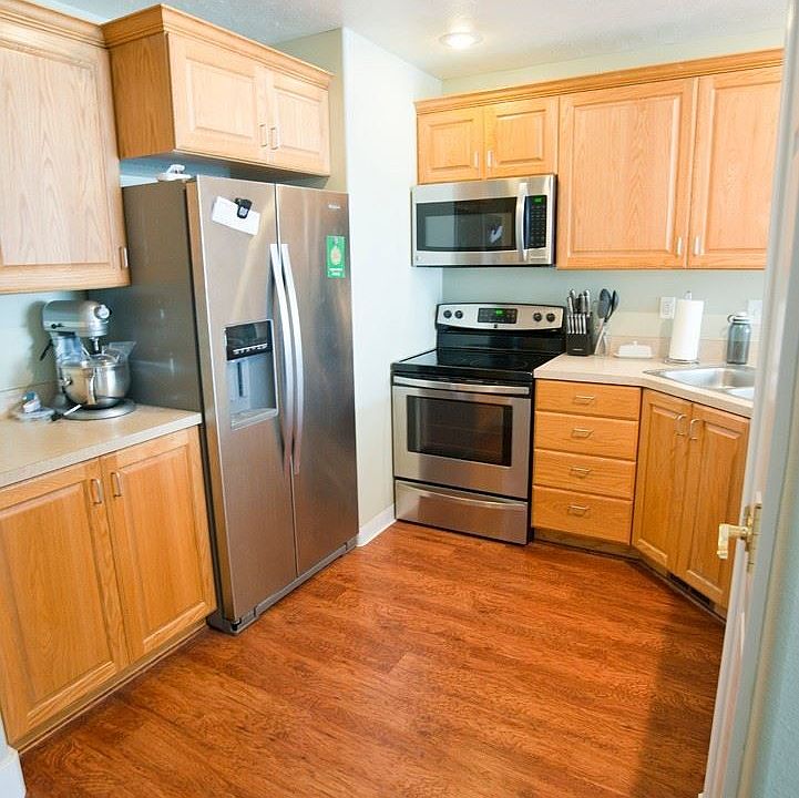 1st image of 860 S 5th W APT 24
