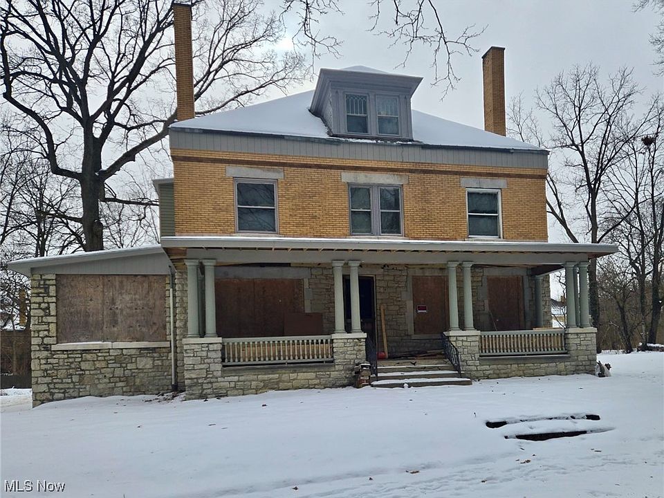 1st image of 239 N Heights Ave
