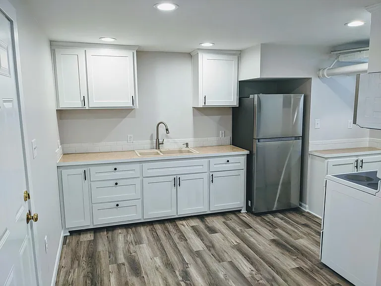 5127 Cleveland Ave #102 — Photo 1