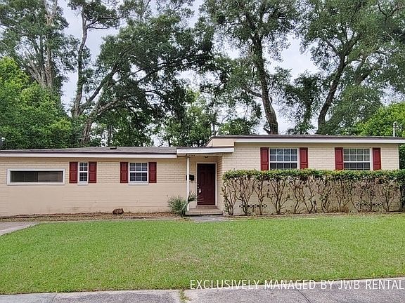2nd image of 6520 Lenczyk Dr
