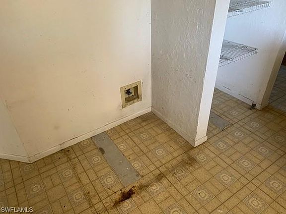 5th image of 906 North Ave
