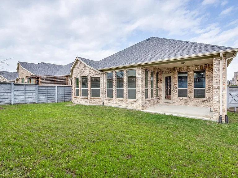 5136 Shallow Pond Dr — Photo 5