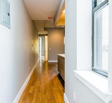 2nd image of 673 Halsey St APT 3