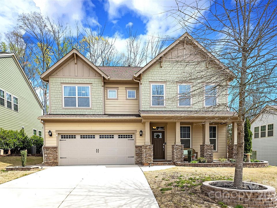 1st image of 16513 Palisades Commons Dr