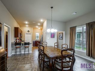 17008 Sills Dr, Prairieville, LA 70769