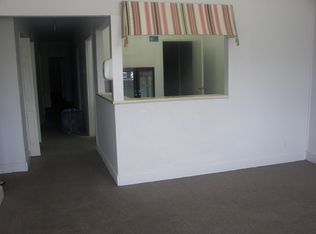 924 Main St, Roanoke, AL 36274