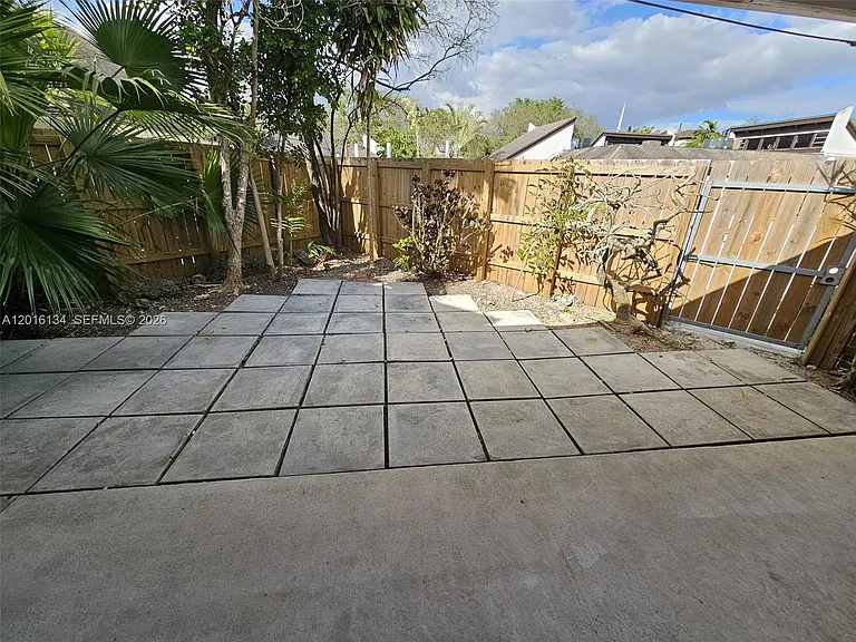 7749 SW 100th St #33 — Photo 13