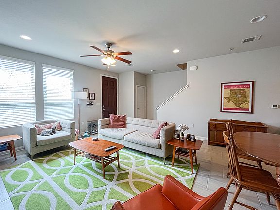 Spacious living room.