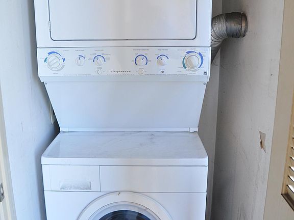 3rd image of 10174 Camino Ruiz Unit 48