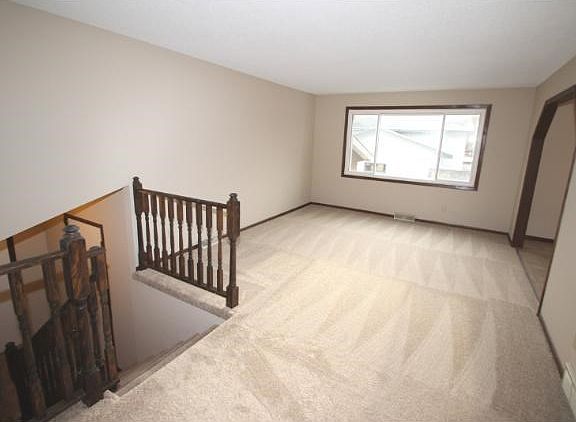 4th image of 22546 Zea St NW