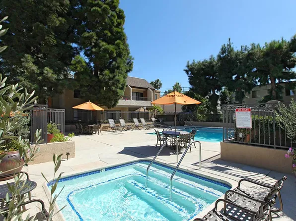 Mesa Pines Apartments, 2650 Harla Ave APT A202, Costa Mesa, CA 92626