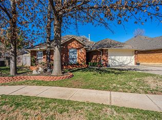 6809 Rivergate Ln, Oklahoma City, OK 73132